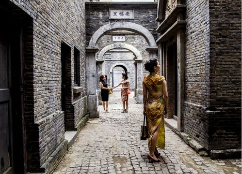 人潮汹涌的取景打卡地,也能变成文旅引流的砝码